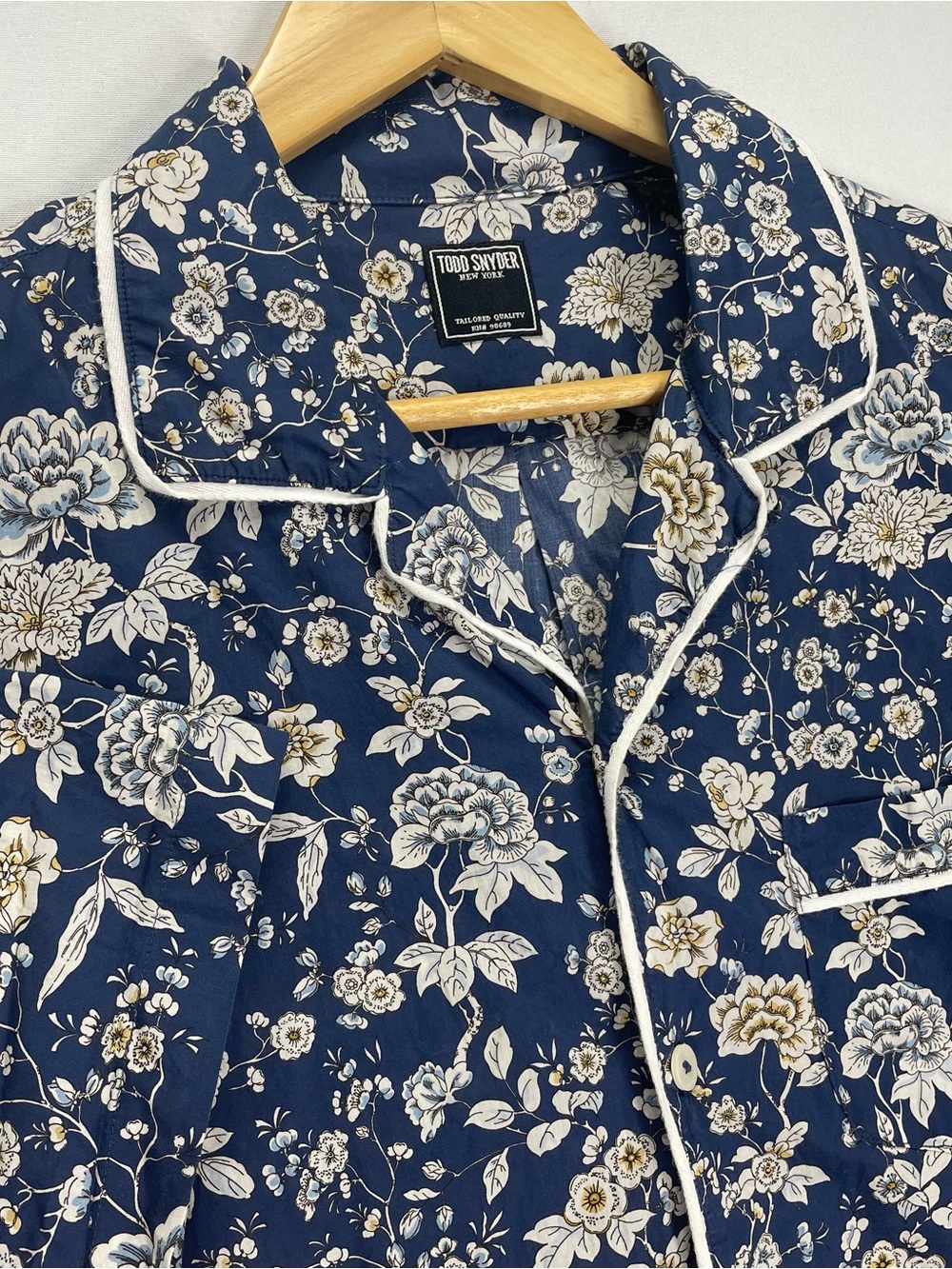 Todd Snyder Shirt Men’s Small Blue White Floral Camp Collar Short Sleeve Button